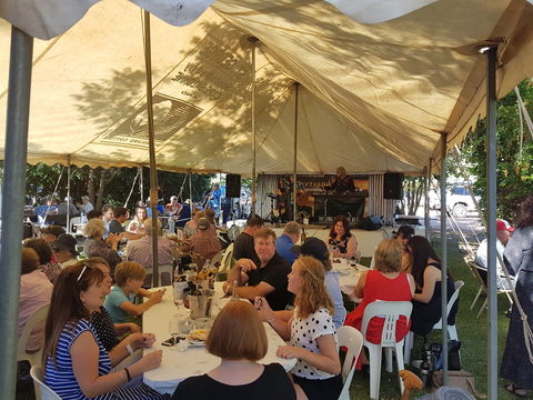 Easter In The Vines - Accommodation Newcastle 5