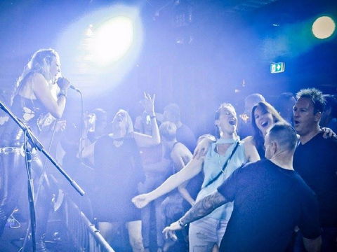 Karaoke At The Avenue - Accommodation Newcastle 0