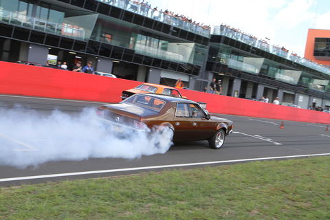 Bathurst Autofest - Accommodation Newcastle 0