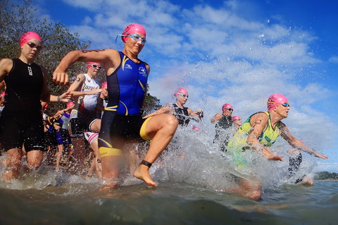 Beach House Hotel Hervey Bay 100 - Accommodation Newcastle 1