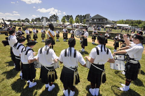 Bong Bong Picnic Races - Accommodation Newcastle 2