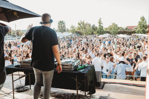 Griffith Vintage Festival - Accommodation Newcastle 1