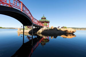 Mayfield Garden Spring Festival