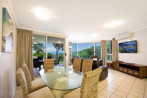 Whale Watch Ocean Beach Resort - Accommodation Newcastle 4