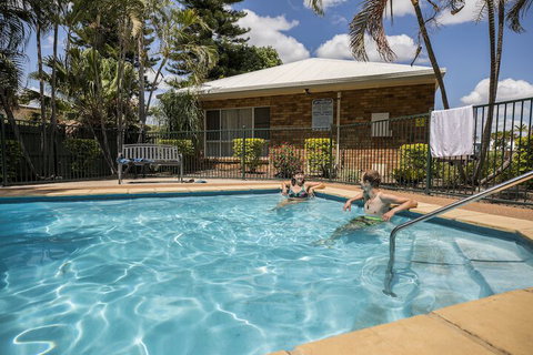 Emerald Maraboon Motor Inn - Accommodation Newcastle 3