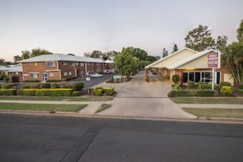 Emerald Maraboon Motor Inn - Accommodation Newcastle 0