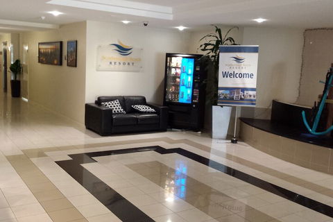 Scarborough Beach Resort - Accommodation Newcastle 3