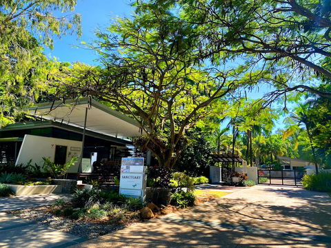Sanctuary Palm Cove - Accommodation Newcastle 4