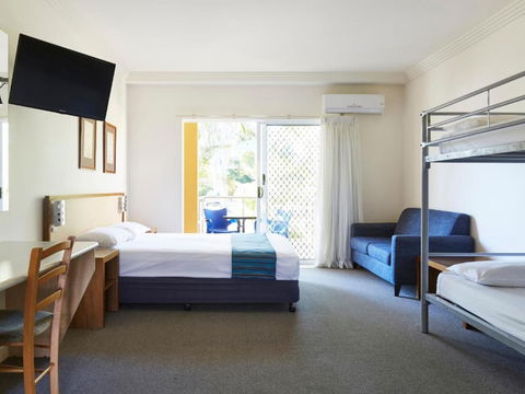 NRMA Treasure Island Holiday Resort - Accommodation Newcastle 3
