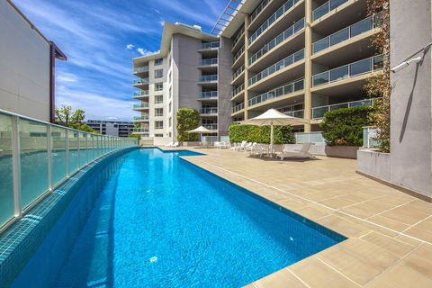 Pacific Suites Canberra - Accommodation Newcastle 3