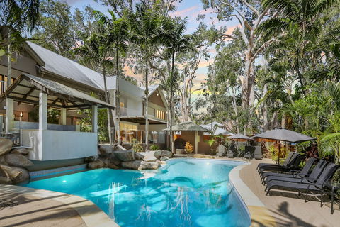 Paradise On The Beach Resort - Palm Cove - Accommodation Newcastle 2