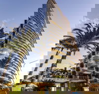 Artique Surfers Paradise - Accommodation Newcastle