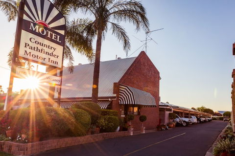 Country Pathfinder Motor Inn - Accommodation Newcastle 4