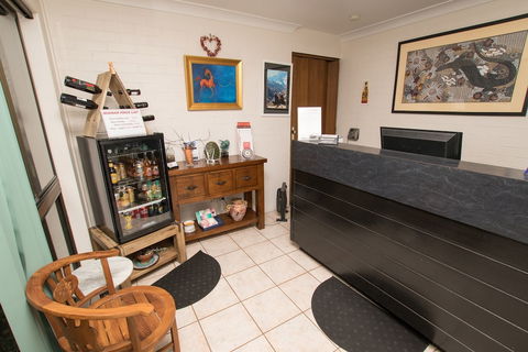 Country Pathfinder Motor Inn - Accommodation Newcastle 6