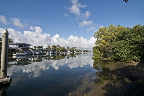 Hotel Laguna - Accommodation Newcastle 0