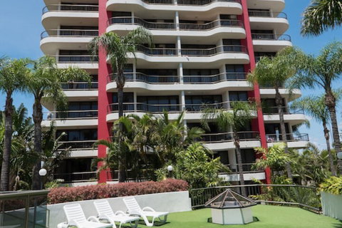 Alexander Holiday Apartments - Accommodation Newcastle 2