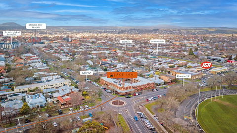 Lake Inn Ballarat - Accommodation Newcastle 0