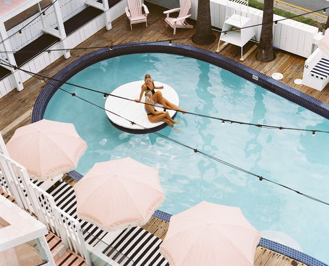 Komune - Gold Coast - Accommodation Newcastle 6