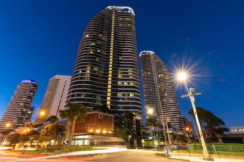 Peppers Broadbeach - Accommodation Newcastle 2