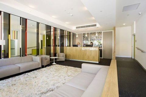 City Tempo Queen St - Accommodation Newcastle 4
