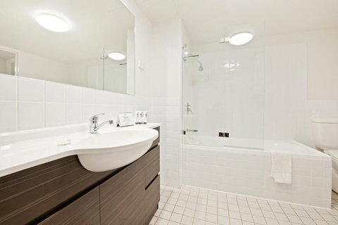 Quest Newcastle - Accommodation Newcastle 6