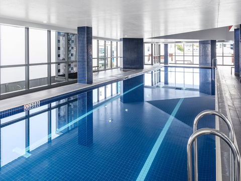 Meriton Suites Adelaide Street, Brisbane - Accommodation Newcastle 2