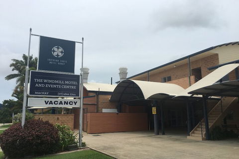 Windmill Motel And Events Centre - Accommodation Newcastle 1