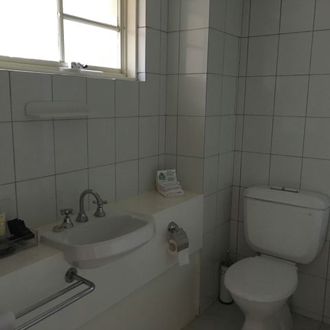 Eltham Gateway Hotel - Accommodation Newcastle 6