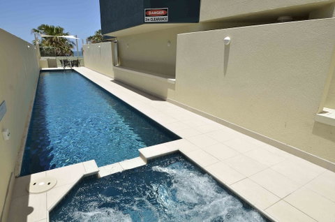 Malibu Mooloolaba - Accommodation Newcastle 6
