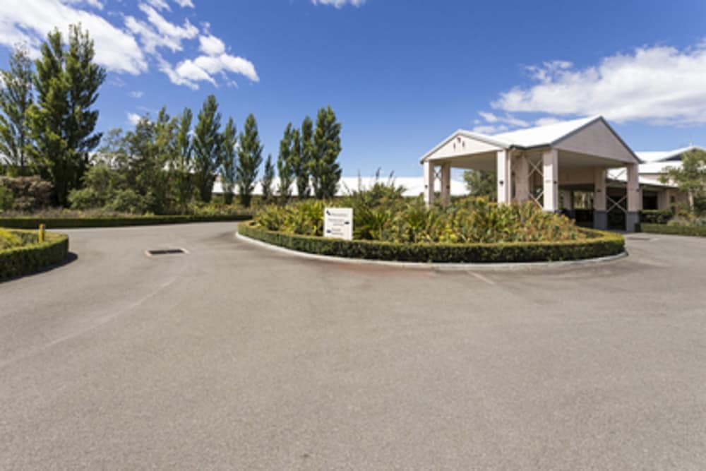 Akaroa TAS Accommodation Newcastle