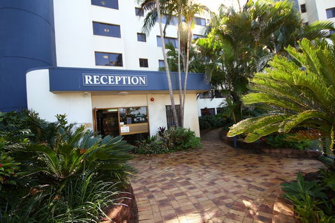 San Simeon Apartments - Accommodation Newcastle 0