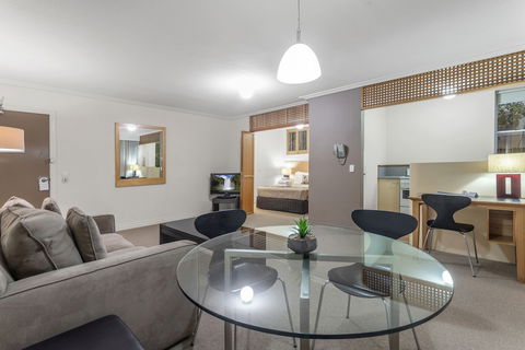 Airport International Hotel Brisbane - Accommodation Newcastle 5