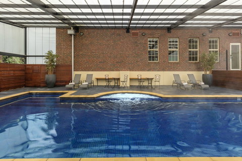 Canterbury International Hotel - Accommodation Newcastle 3