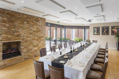 Canterbury International Hotel - Accommodation Newcastle 5