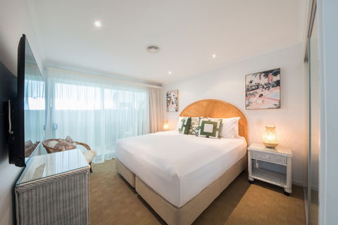 At Marina Shores - Accommodation Newcastle 5