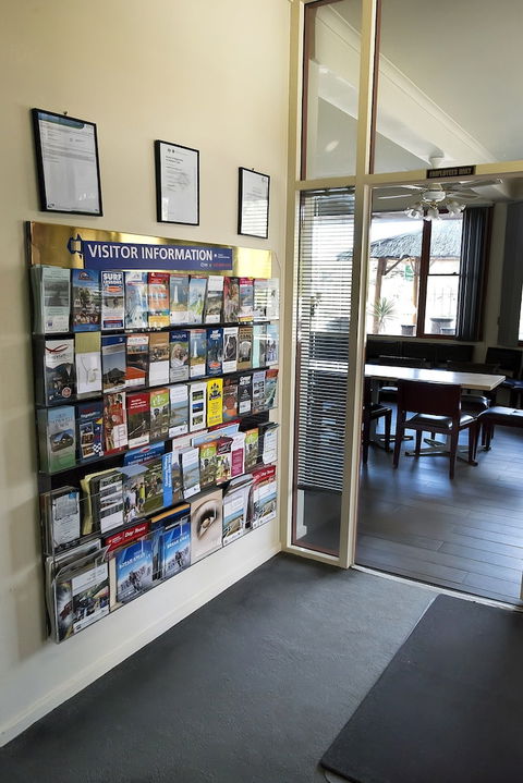 Lorne Coachman Inn - Accommodation Newcastle 1