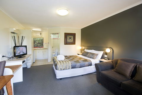 Lorne Coachman Inn - Accommodation Newcastle 5