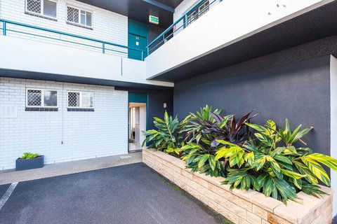 Comfort Inn All Seasons - Accommodation Newcastle 3