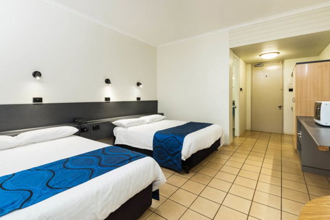 Albatross Bay Resort - Accommodation Newcastle 4