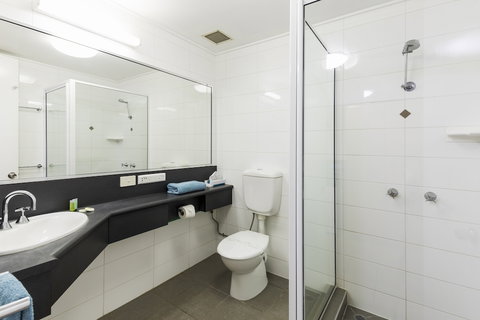 Albatross Bay Resort - Accommodation Newcastle 2