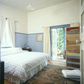 Old Leura Dairy - Accommodation Newcastle 3