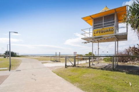 Golden Shores Airport Motel - Accommodation Newcastle 4