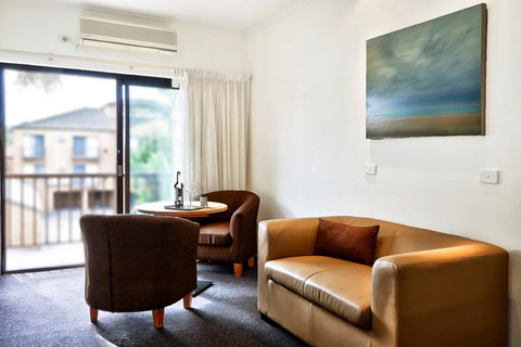Best Western Geelong Motor Inn & Serviced Apartments - Accommodation Newcastle 3