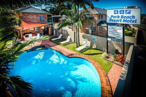 Park Beach Resort Motel - Accommodation Newcastle 1