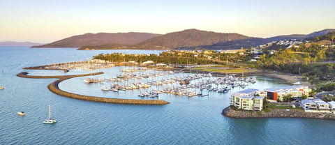 Peninsula Airlie Beach - Accommodation Newcastle 5