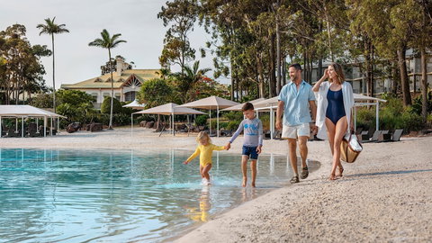 InterContinental Sanctuary Cove Resort, An IHG Hotel - Accommodation Newcastle 1