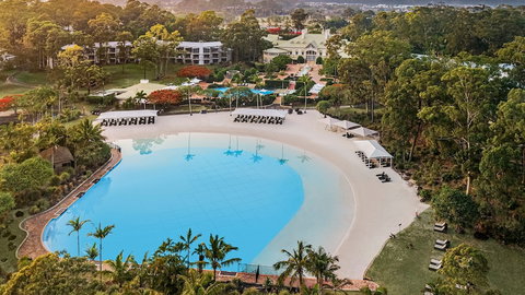 InterContinental Sanctuary Cove Resort, An IHG Hotel - Accommodation Newcastle 0