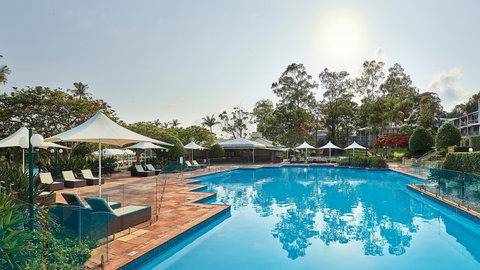 InterContinental Sanctuary Cove Resort, An IHG Hotel - Accommodation Newcastle 2