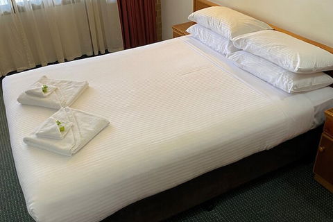 Aviators Lodge Motel - Accommodation Newcastle 7