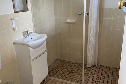 Aviators Lodge Motel - Accommodation Newcastle 6